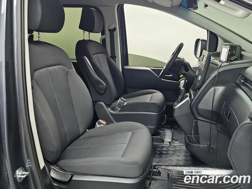 Hyundai Staria 2023 из KR, фото 7