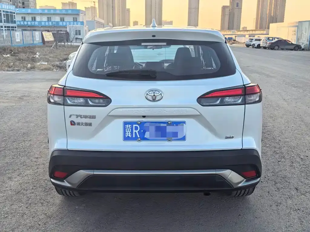 Toyota Frontlander 2022 из CN, фото 8