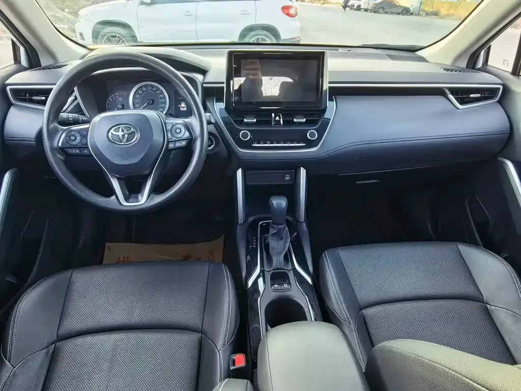 Toyota Frontlander 2022 из CN, фото 9