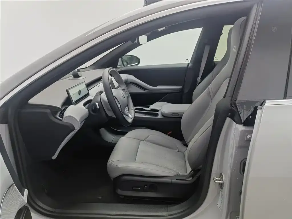 NIO ET5T 2024 из CN, фото 4