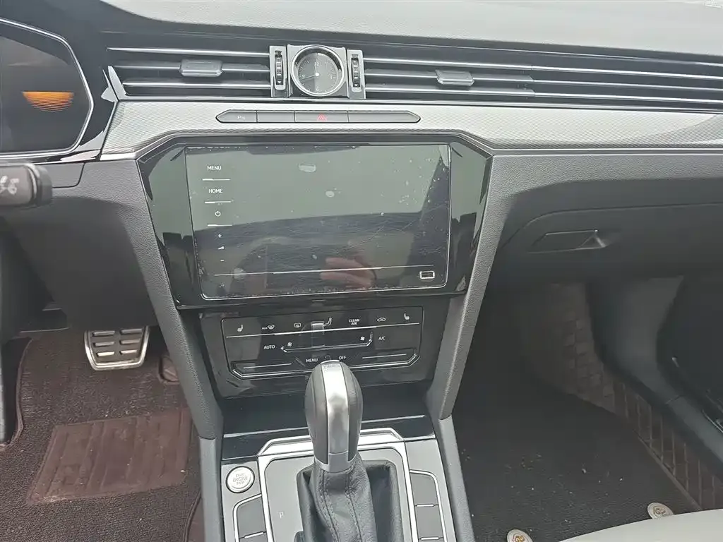 Volkswagen Magotan 2023 из CN, фото 6