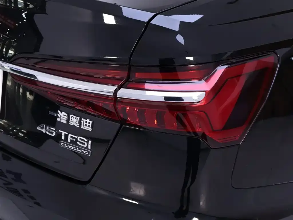 Audi A6L 2021 из CN, фото 2