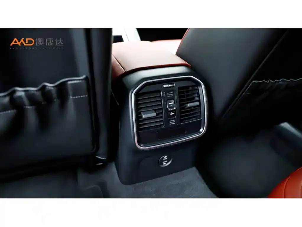 Porsche Macan 2021 из CN, фото 2