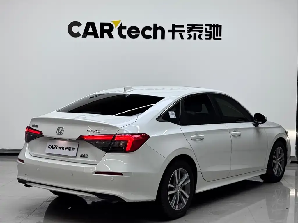 Honda Civic 2023 из CN, фото 6