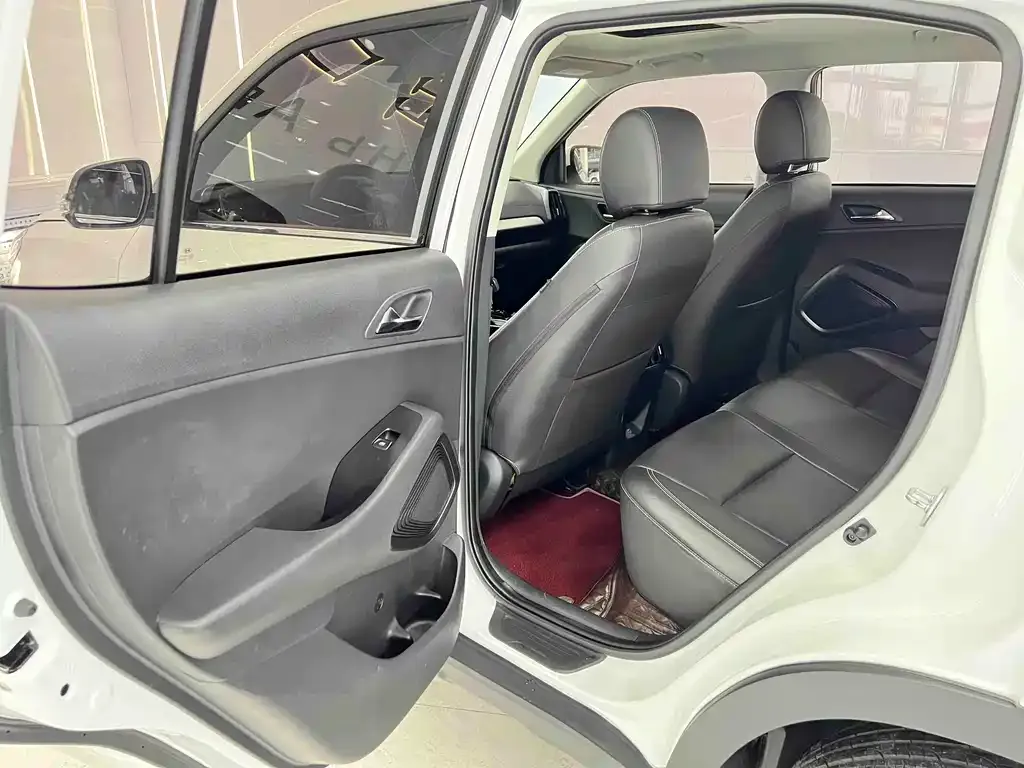 Hyundai ix35 2022 из CN, фото 4