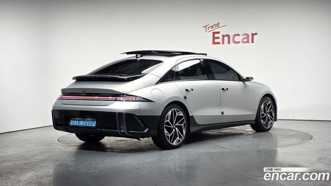 Hyundai Ioniq6 2023 из KR, фото 3