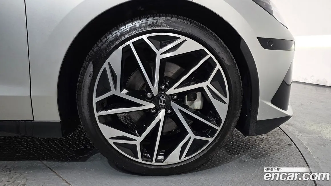Hyundai Ioniq6 2023 из KR, фото 10