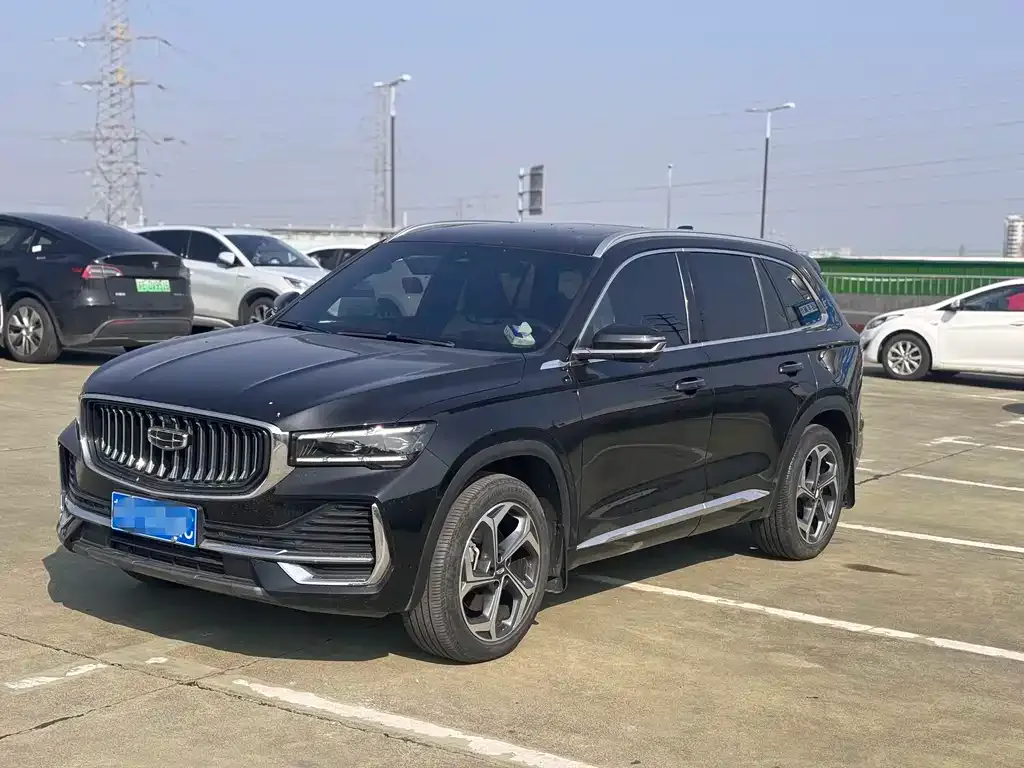 Geely Xingyue L — фото 1