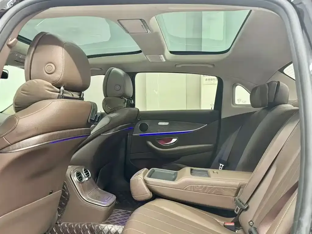 Mercedes-Benz E-Class 2021 из CN, фото 2