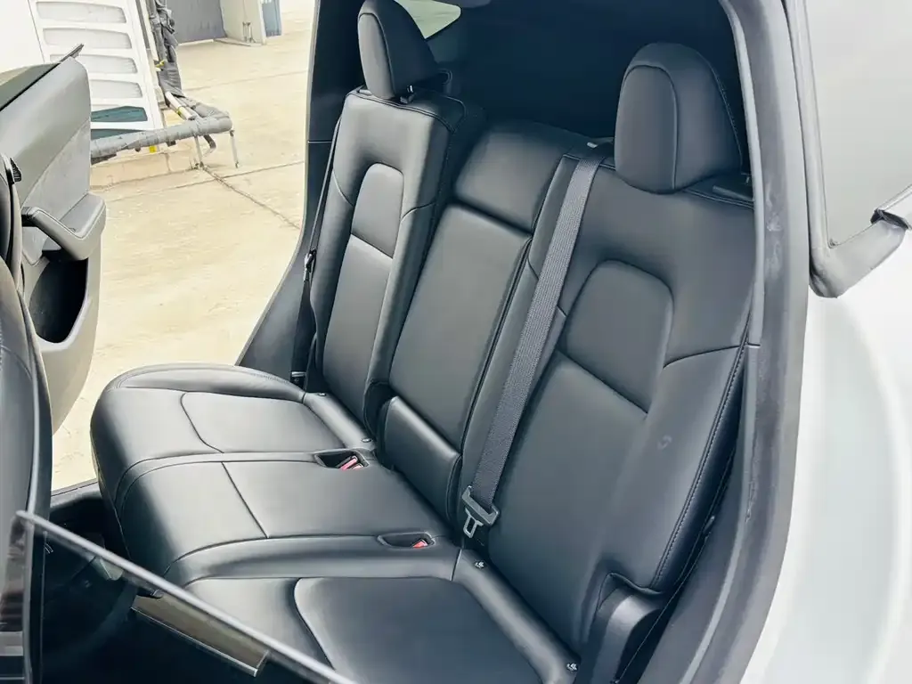 Tesla Model Y 2022 из CN, фото 7