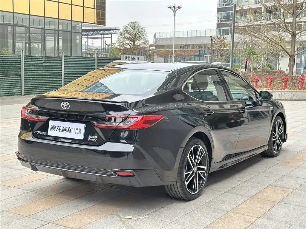Toyota Camry 2025 из CN, фото 5