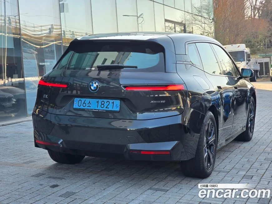 BMW iX 2025 из KR, фото 4