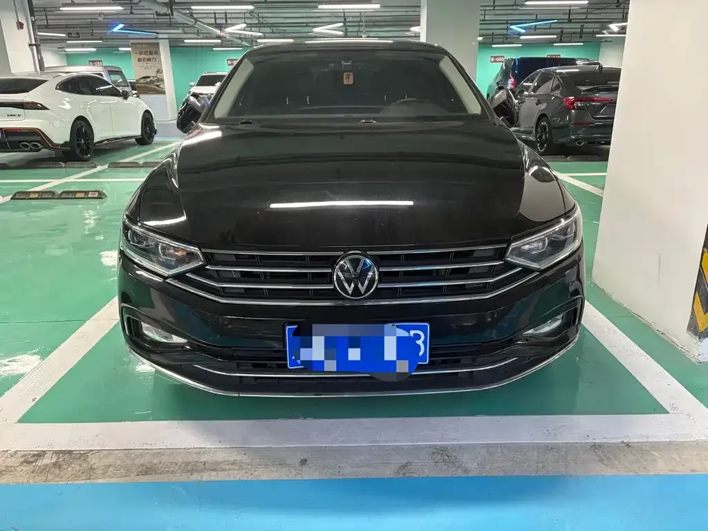 Volkswagen Magotan 2022 из CN, фото 7