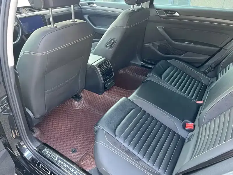 Volkswagen Magotan 2022 из CN, фото 6