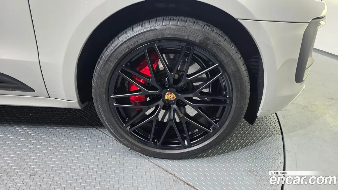 Porsche Macan 2023 из KR, фото 9