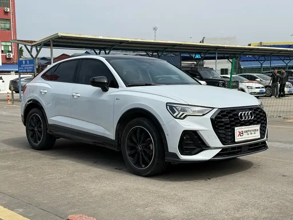 Audi Q3 Sportback 2022 из CN, фото 9