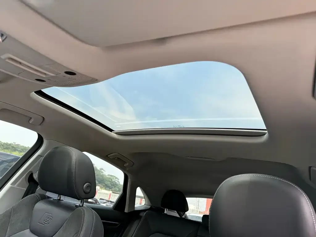 Audi Q3 Sportback 2022 из CN, фото 2