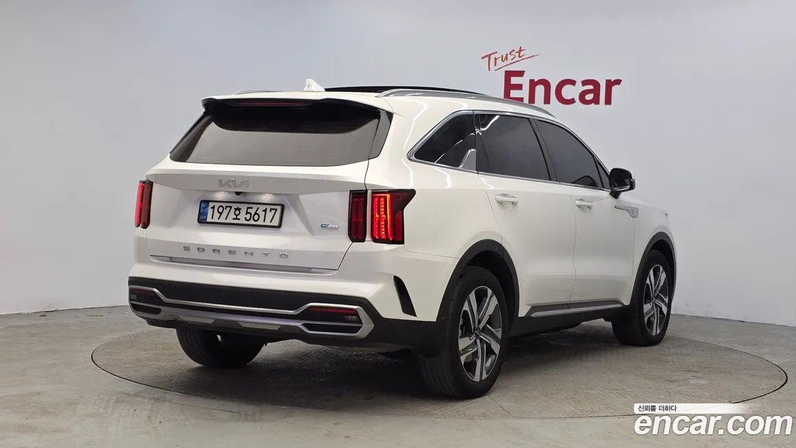 Kia Sorento — фото 4
