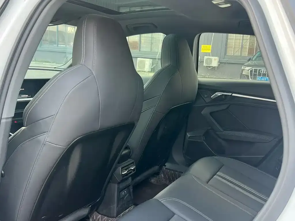 Audi A3 2024 из CN, фото 6