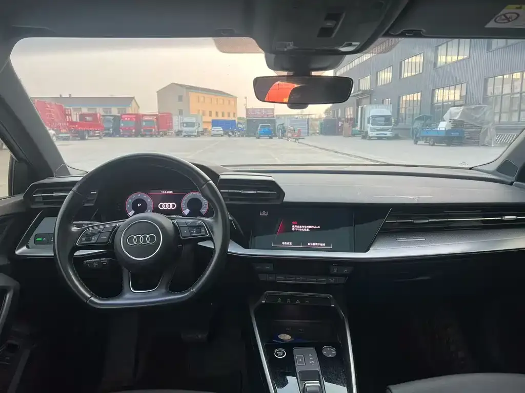 Audi A3 2024 из CN, фото 3
