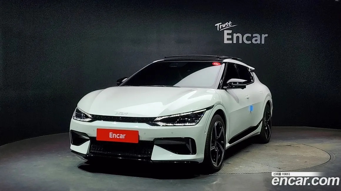 Kia EV6 2023 из KR, фото 1
