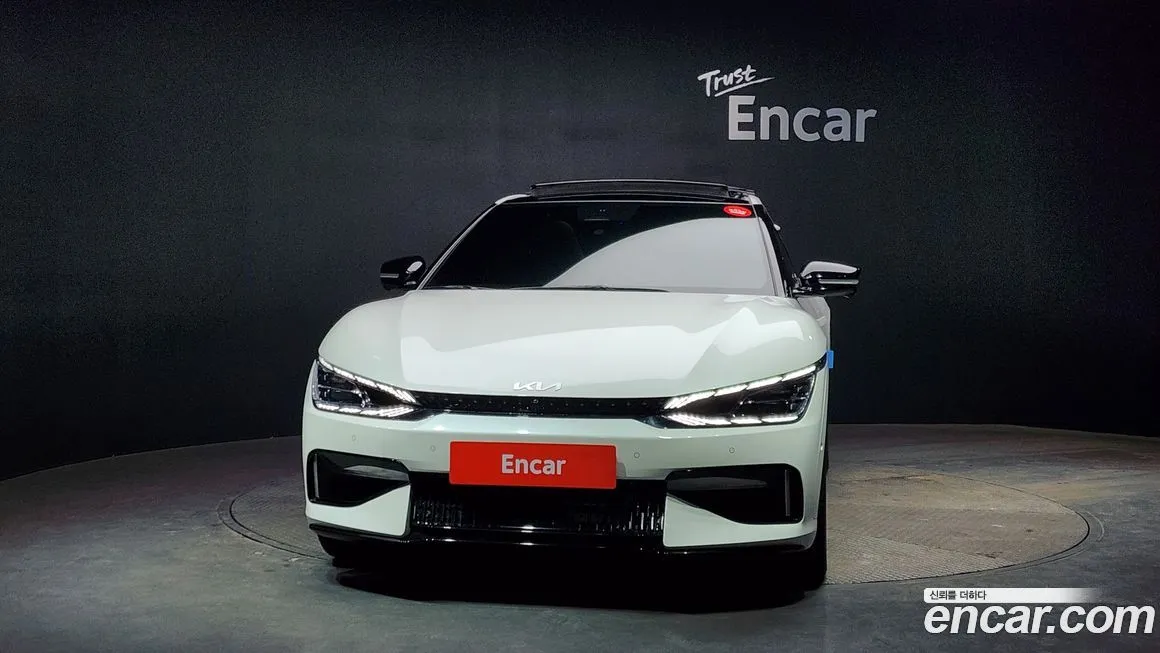 Kia EV6 2023 из KR, фото 3