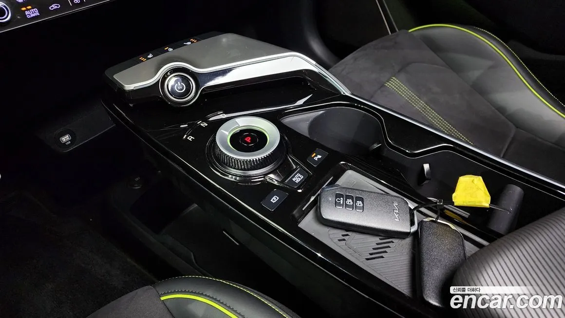 Kia EV6 2023 из KR, фото 8