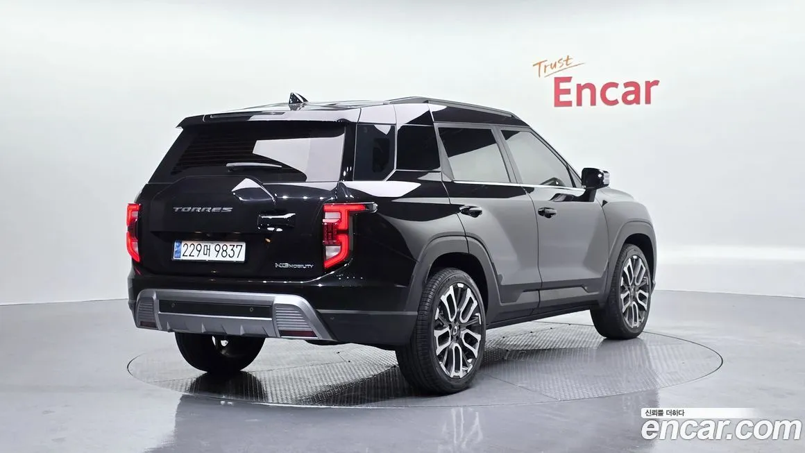 KG Mobility (Ssangyong) Torres — фото 8