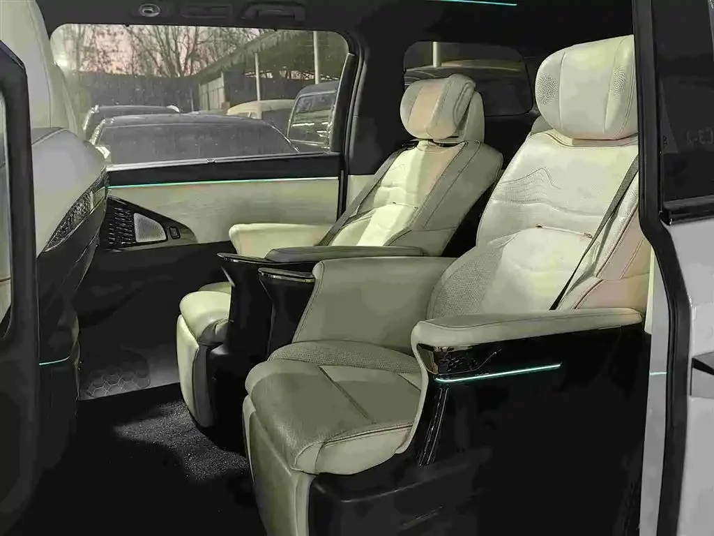 GAC Motor Trumpchi M8 2023 из CN, фото 3