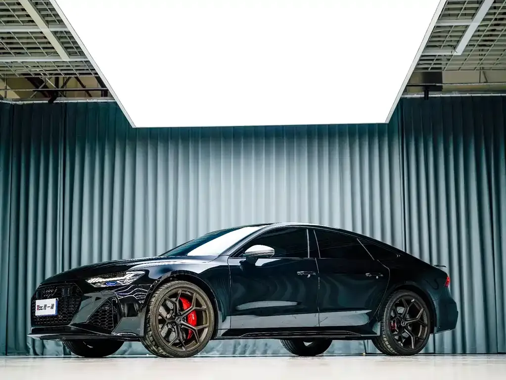 Audi RS 7 2026 из CN, фото 8
