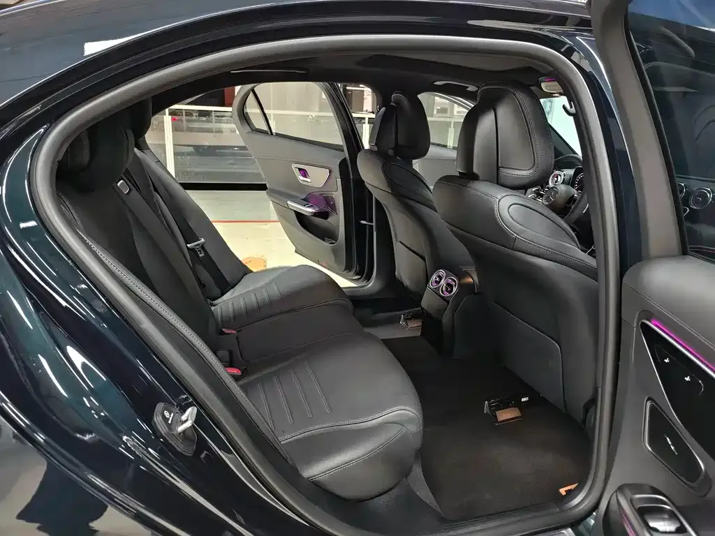 Mercedes-Benz C-Class 2023 из CN, фото 4