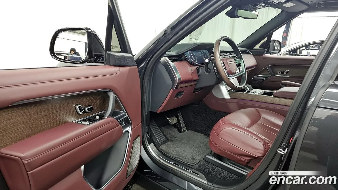 Land Rover Range Rover 2024 из KR, фото 9