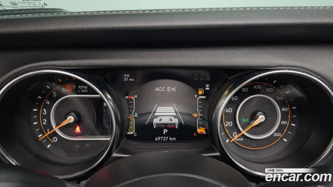 Jeep Wrangler 2023 из KR, фото 5