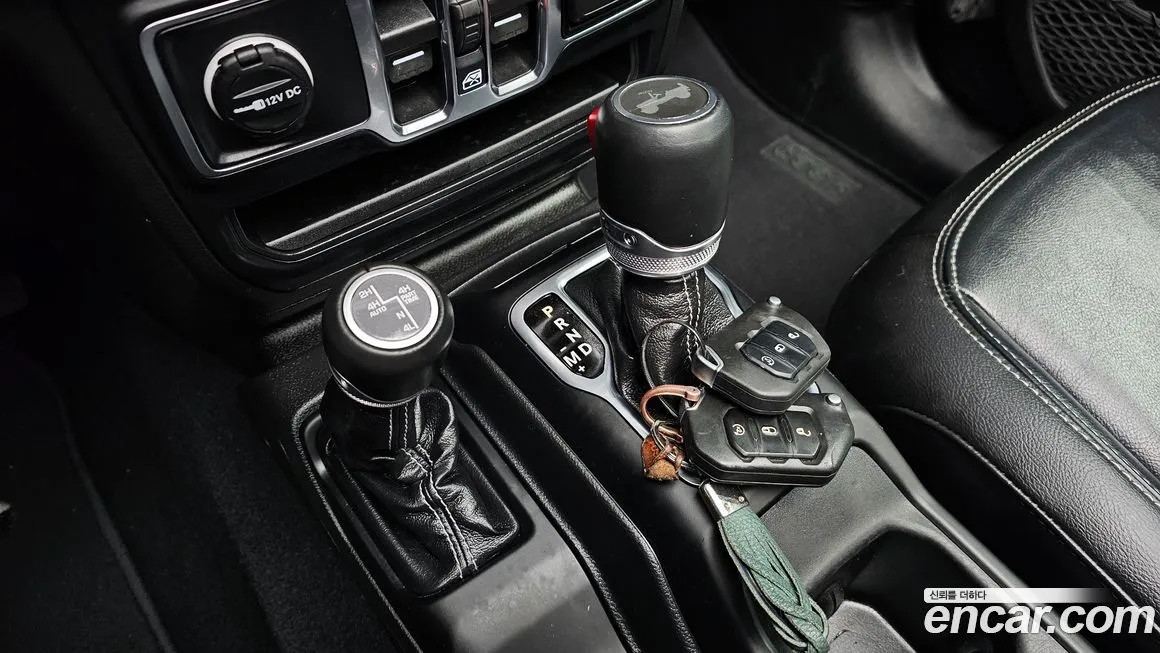 Jeep Wrangler 2023 из KR, фото 3