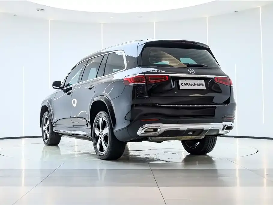 Mercedes-Benz GLS — фото 10