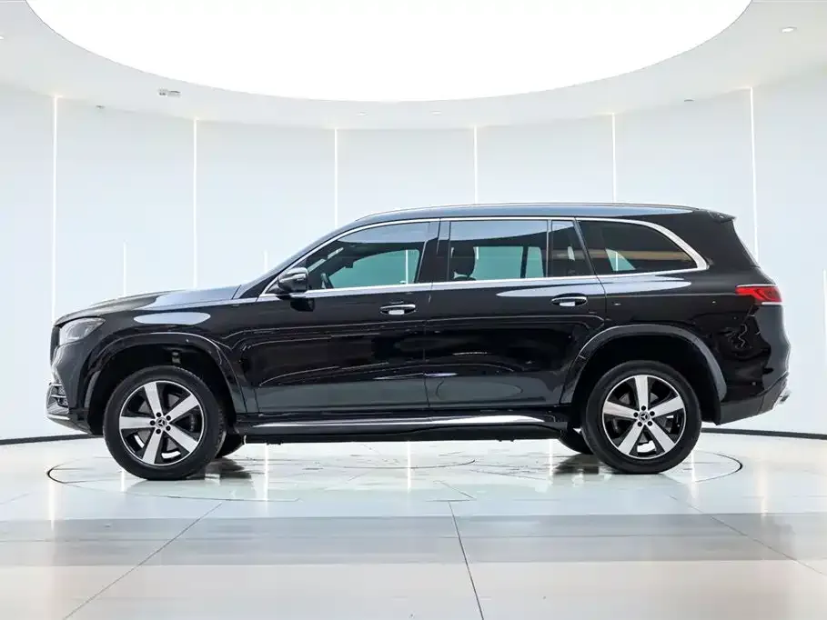 Mercedes-Benz GLS — фото 4