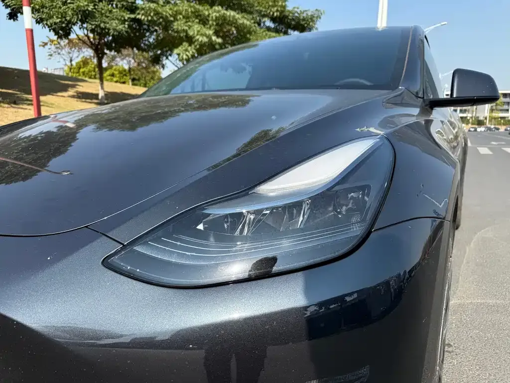 Tesla Model Y 2024 из CN, фото 7