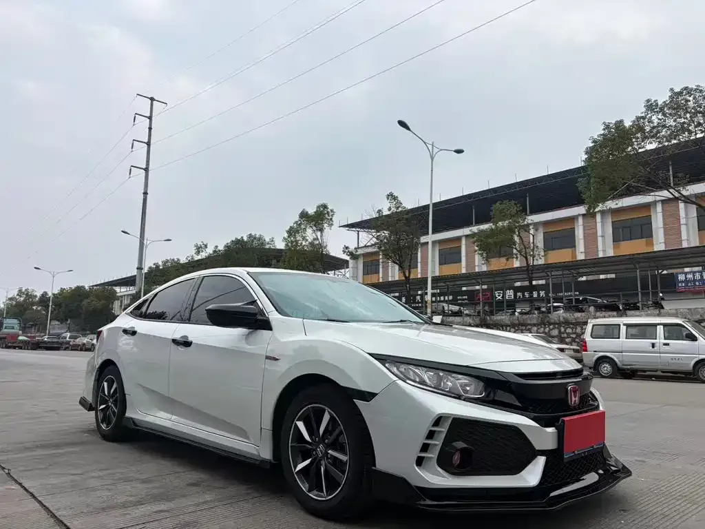 Honda Civic — фото 5