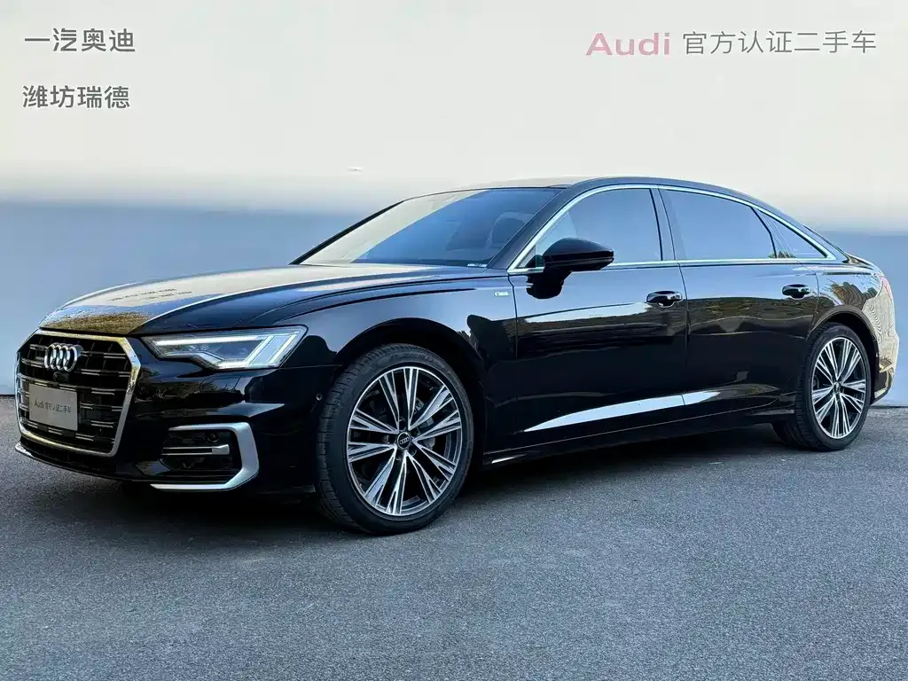 Audi A6L — фото 1