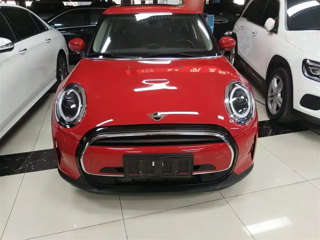 MINI Cooper (3-door) 2023 из CN, фото 4