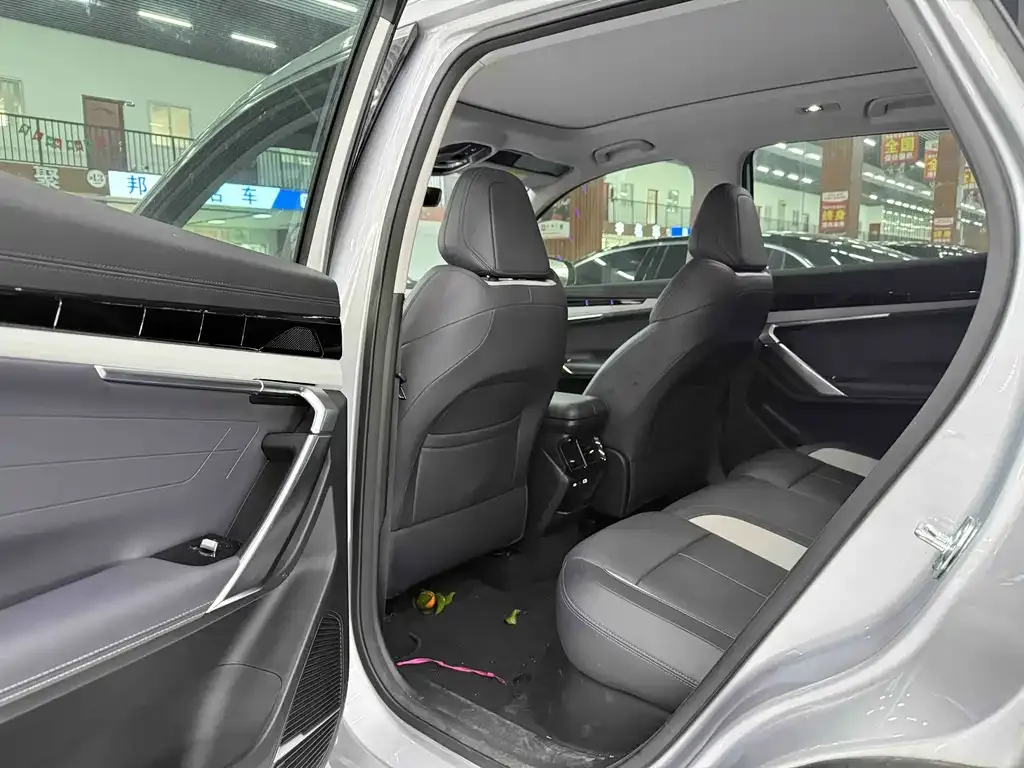 Geely Boyue L 2024 из CN, фото 9