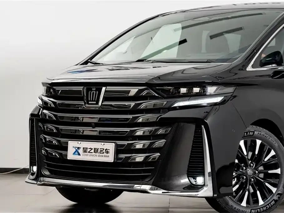 Toyota Vellfire — фото 6