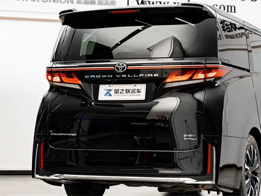 Toyota Vellfire — фото 7