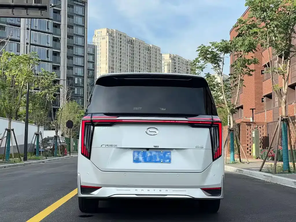 GAC Motor Trumpchi M8 — фото 8