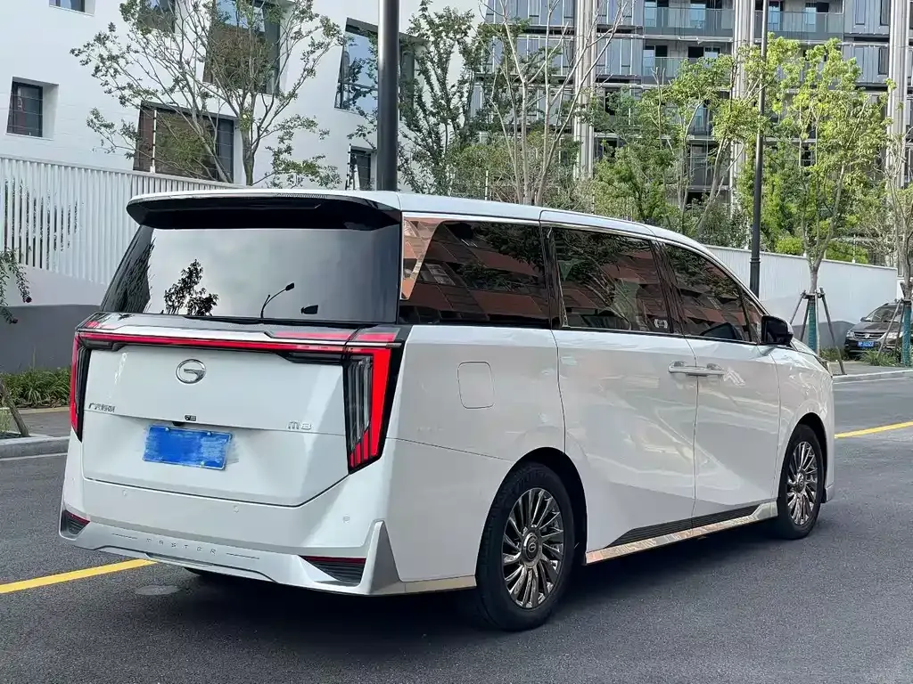 GAC Motor Trumpchi M8 — фото 9