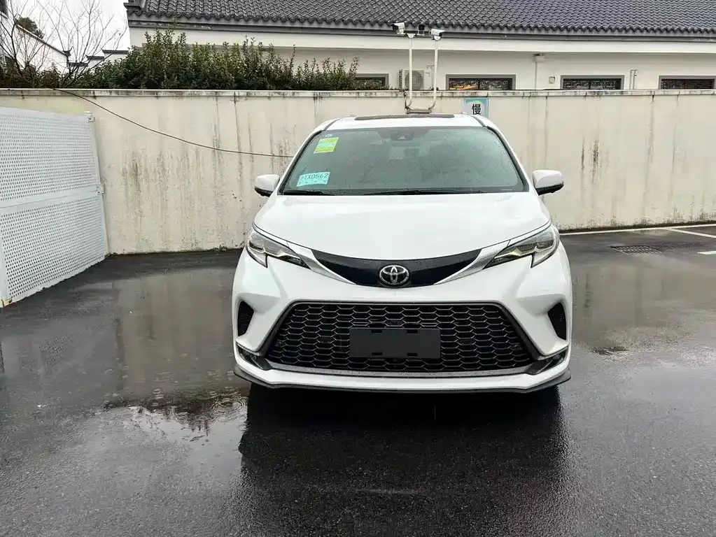 Toyota Granvia 2026 из CN, фото 4