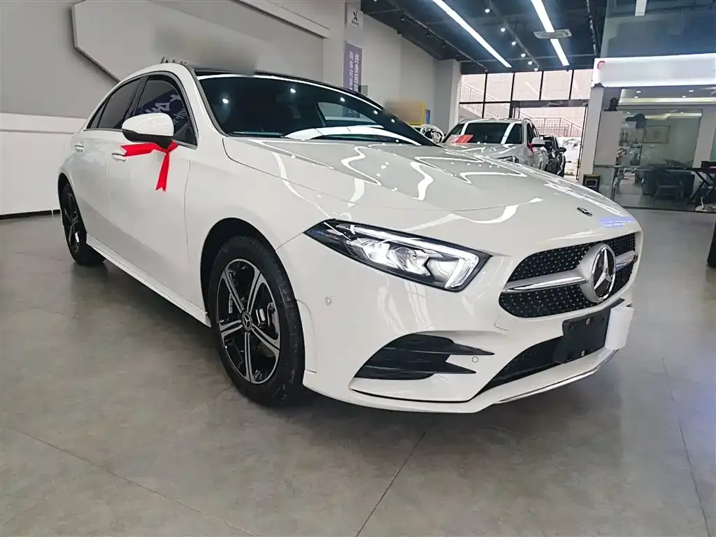 Mercedes-Benz A-Class — фото 10