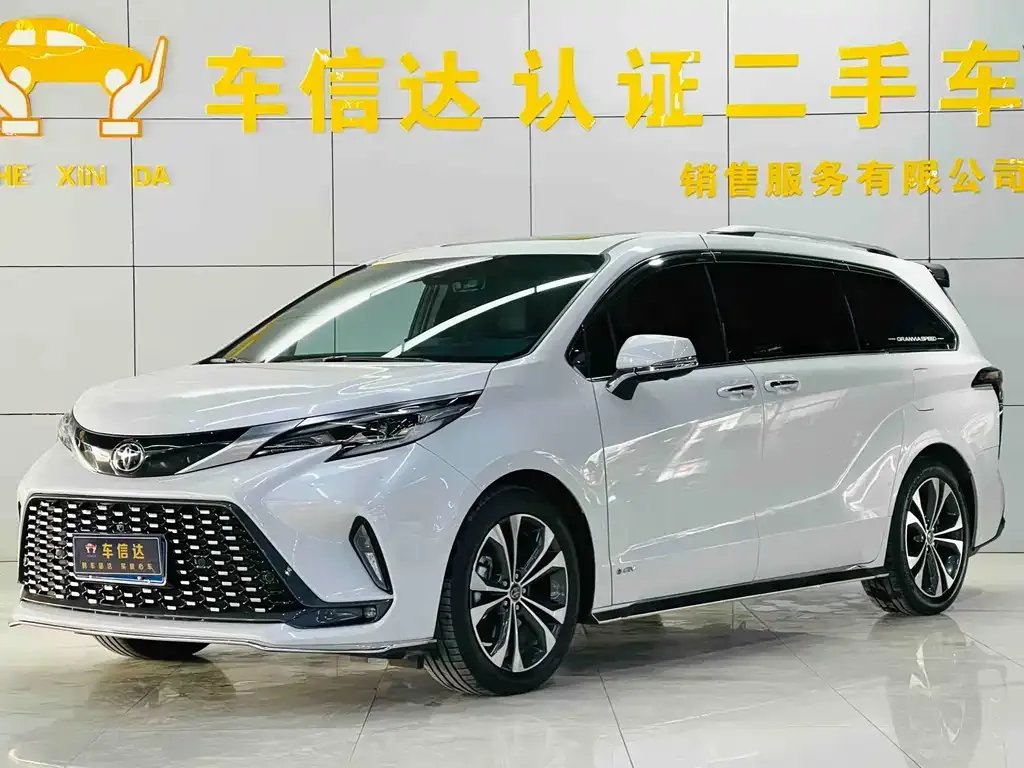 Toyota Granvia 2025 из CN, фото 1