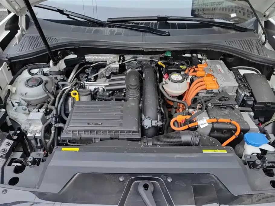 Volkswagen GTE PHEV 2023 из CN, фото 8