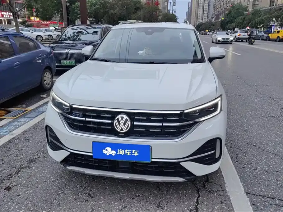 Volkswagen GTE PHEV 2023 из CN, фото 10